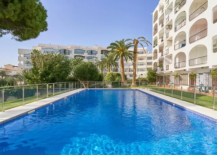 Апартаменты Spectacular Sea Views, 2 Bed,2 Bath Нерха