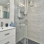 Apartment Spectacular Sea Views, 2 Bed,2 Bath *