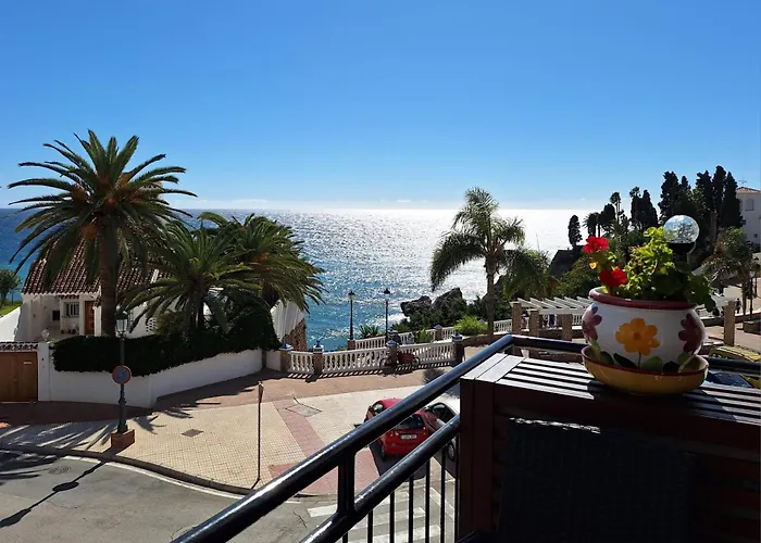 Spectacular Sea Views, 2 Bed,2 Bath Apartman *
