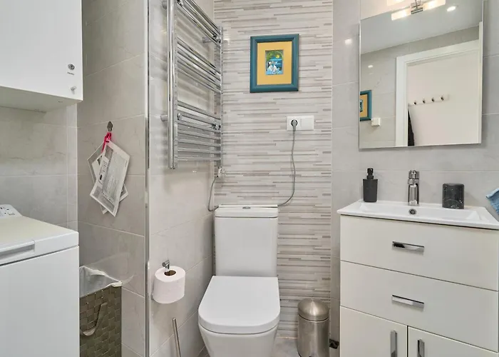 Spectacular Sea Views, 2 Bed,2 Bath Apartman *