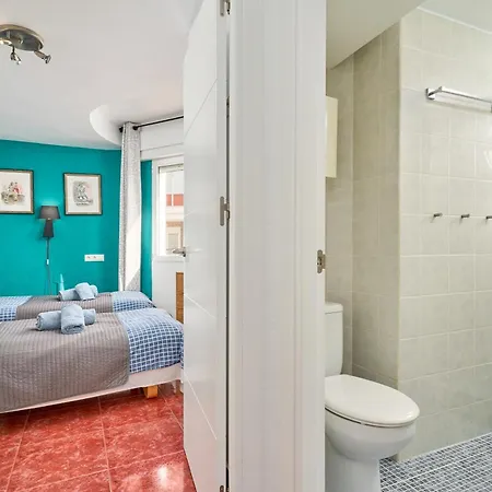 Spectacular Sea Views, 2 Bed,2 Bath Apartment