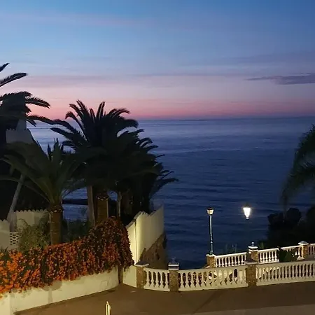 Spectacular Sea Views, 2 Bed,2 Bath * Nerja