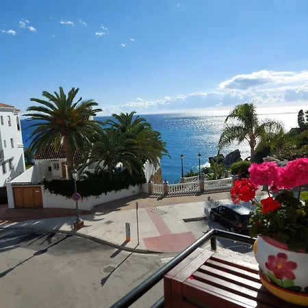 Spectacular Sea Views, 2 Bed,2 Bath Lägenhet *