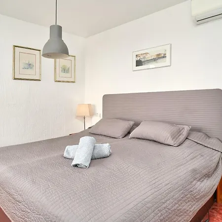 Lejlighed Spectacular Sea Views, 2 Bed,2 Bath *