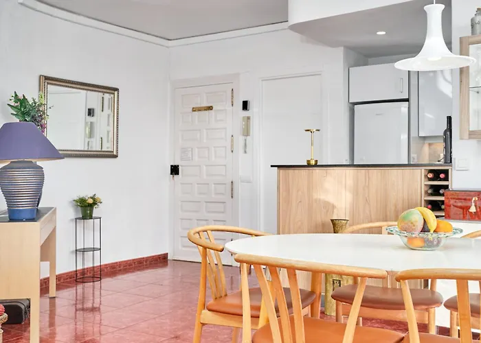 Spectacular Sea Views, 2 Bed,2 Bath