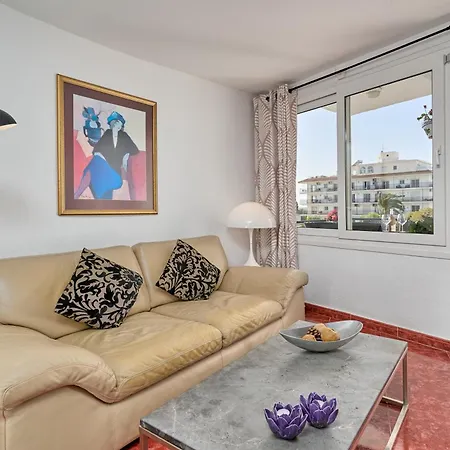 Spectacular Sea Views, 2 Bed,2 Bath Apartman *