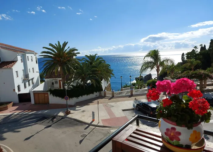 Spectacular Sea Views, 2 Bed,2 Bath