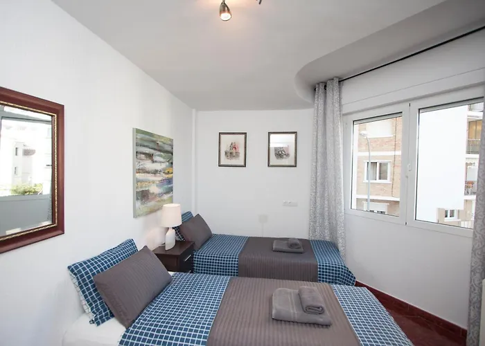Spectacular Sea Views, 2 Bed,2 Bath 아파트